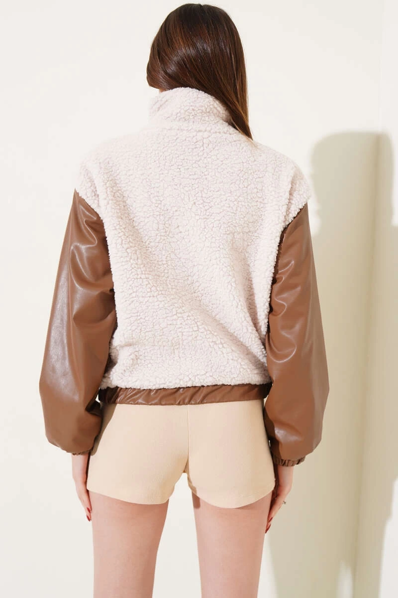 Kolları Deri Cep Detaylı Kuzu Mont - 0165