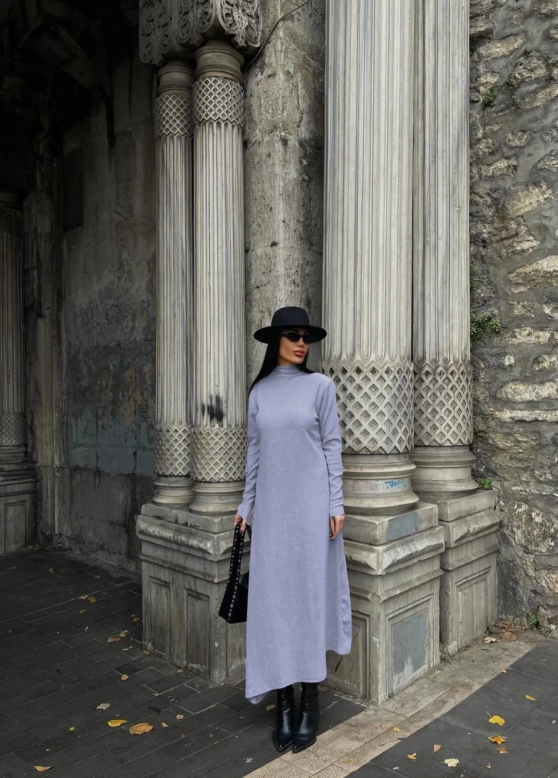 Boğazlı Kalın Bürümcük Kumaş Elbise - 0282