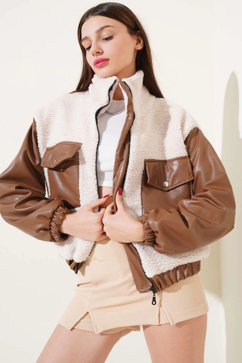 Kolları Deri Cep Detaylı Kuzu Mont - 0165