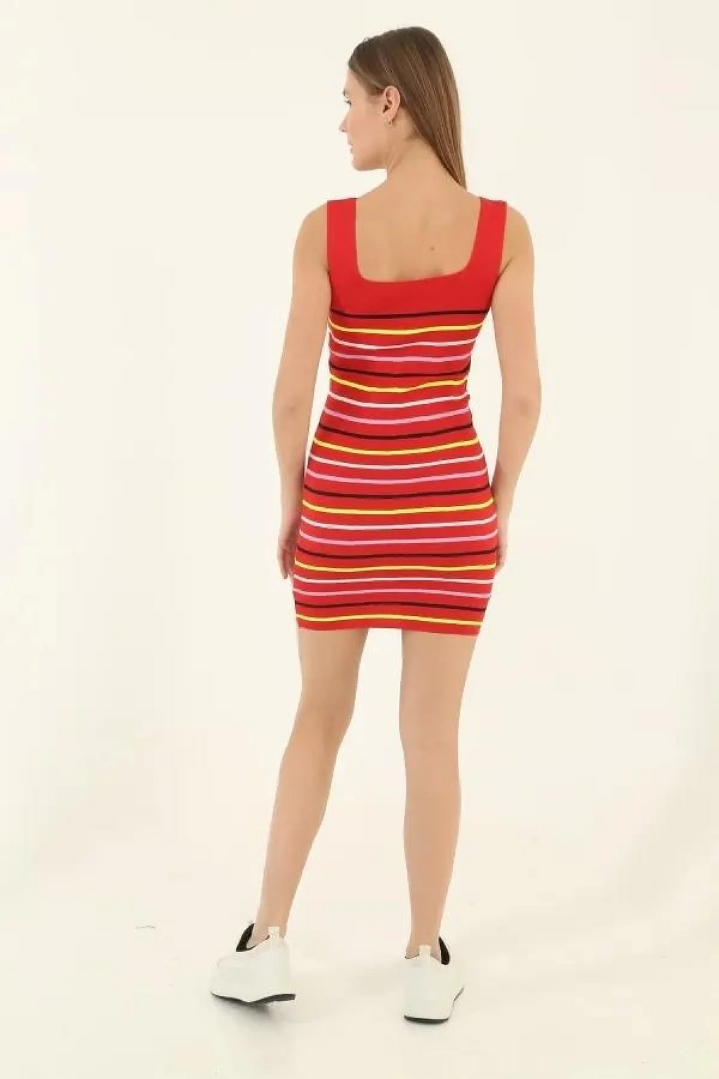 Kadın Kare Yaka Midi Boy Likralı Polelit Elbise - Kırmızı - 0312