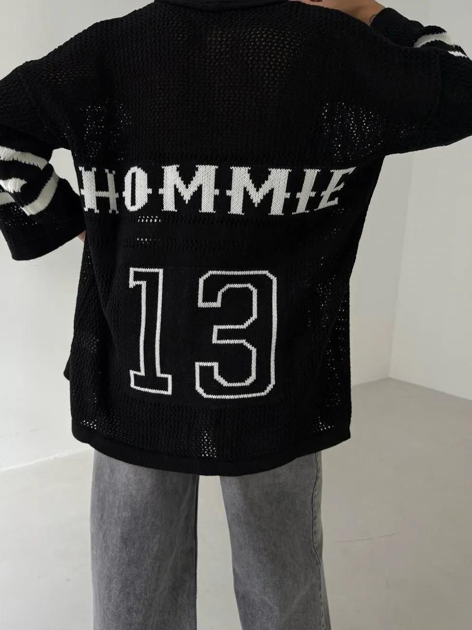 Beyaz Düğmeli Geniş Kesim Çizgili Kadın Triko Hırka - 0237